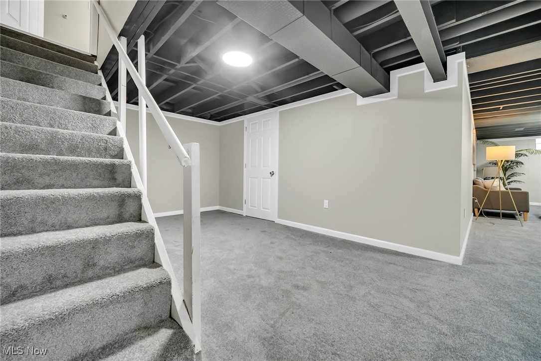 3039 Starlite Drive, Warren, Ohio image 30