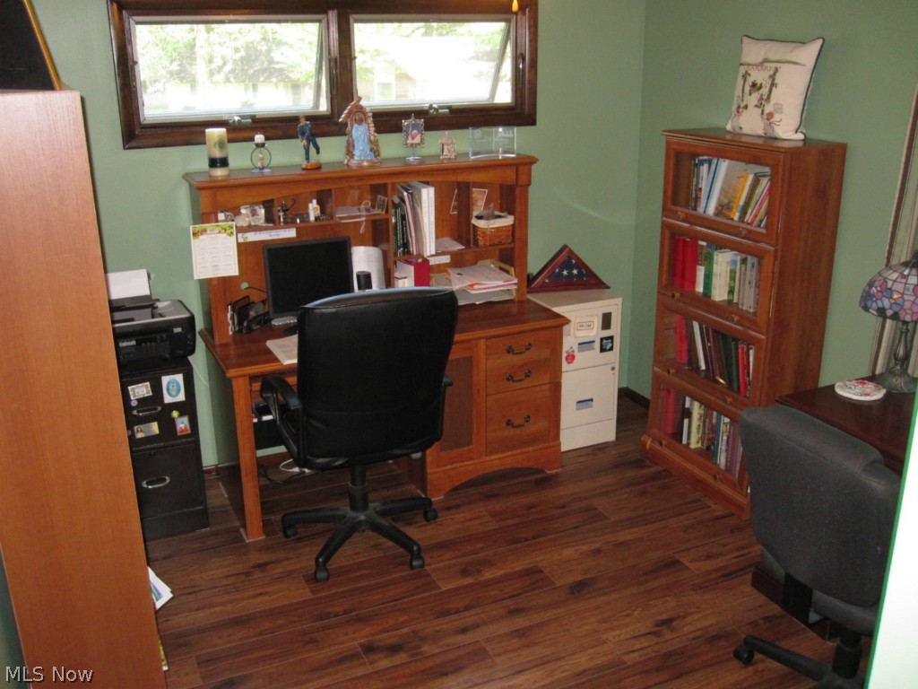 James Realty - Residential