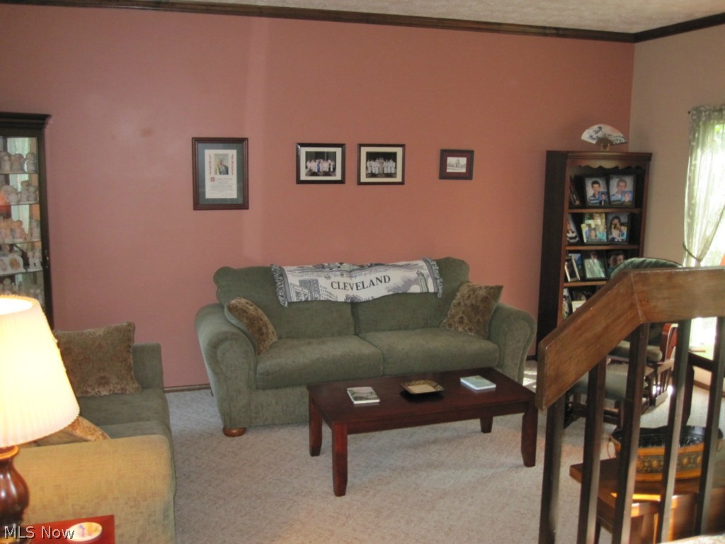 James Realty - Residential