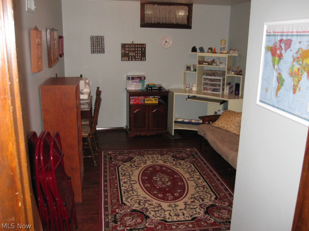 James Realty - Residential