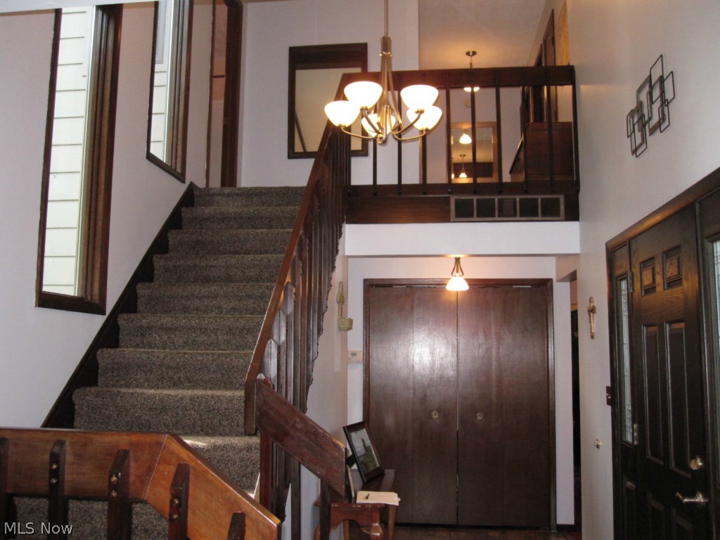 James Realty - Residential