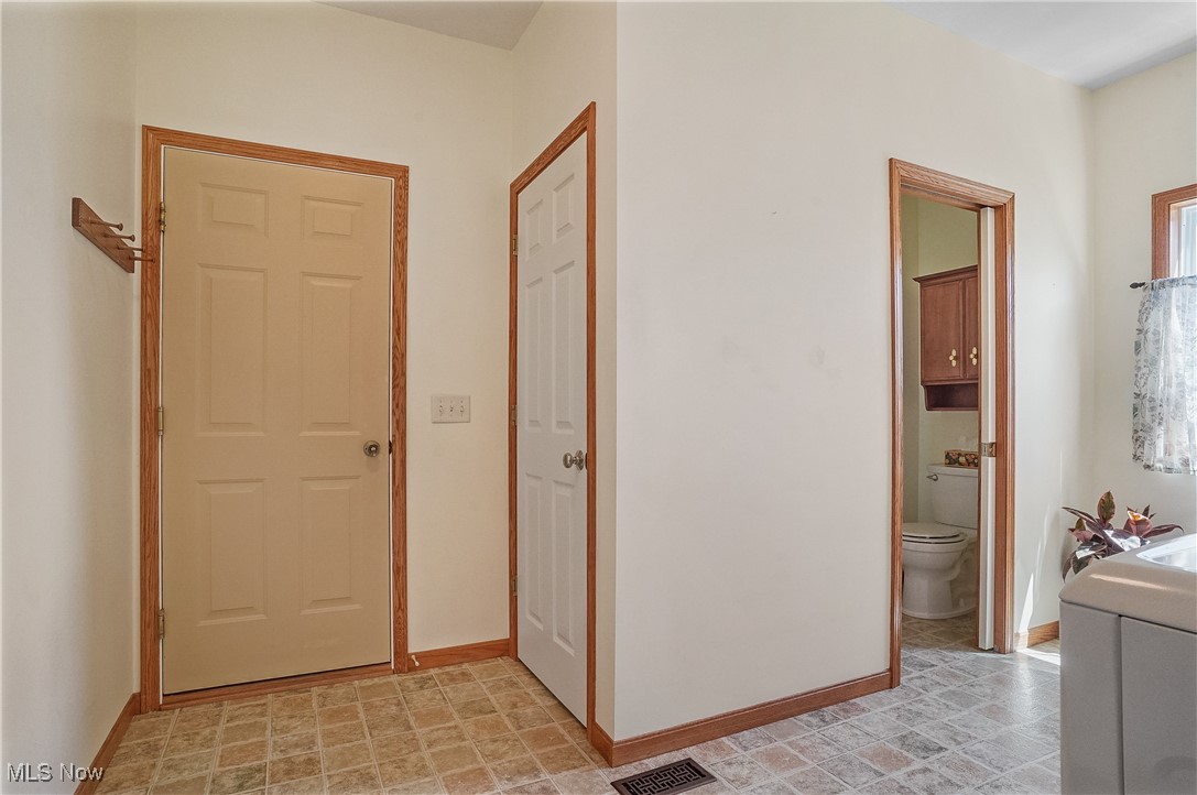 187 Patrick John Drive, Wadsworth, Ohio image 38
