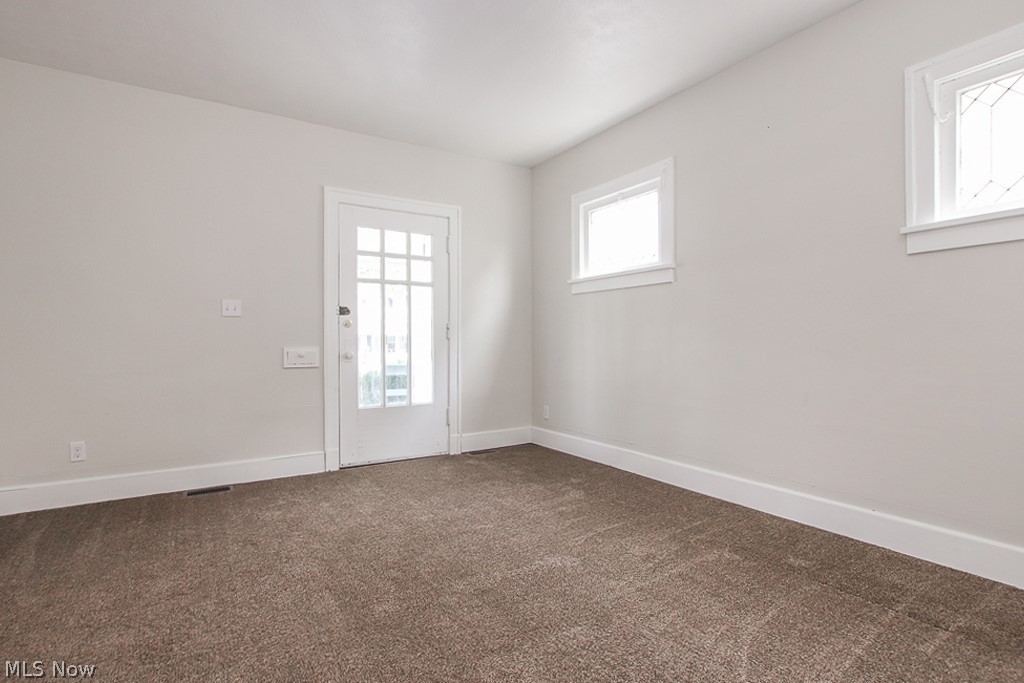 Tuxedo Farms - Residential Lease