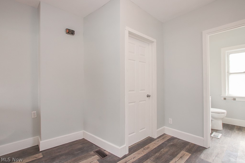 Tuxedo Farms - Residential Lease