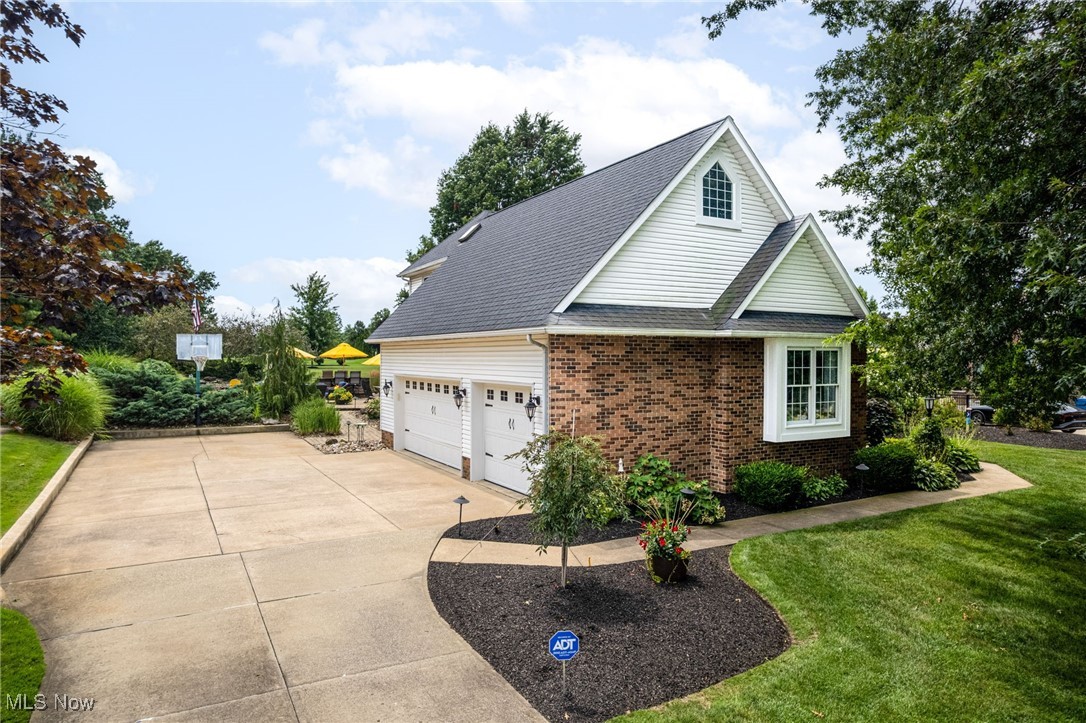 1232 Ashwood Road
