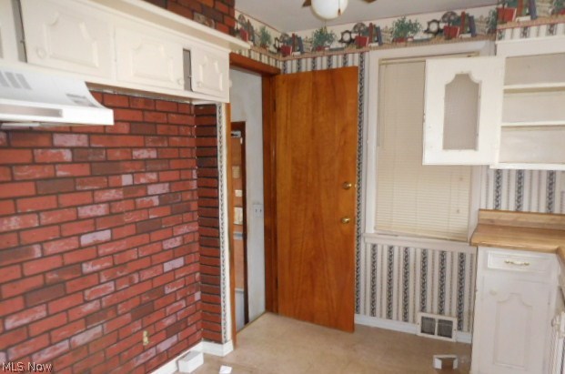 Redferns 03 - Residential