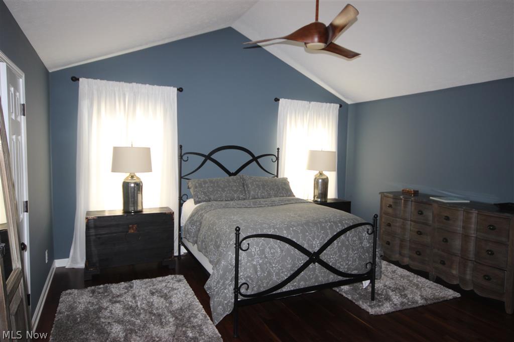 Foxchase Hills - Residential