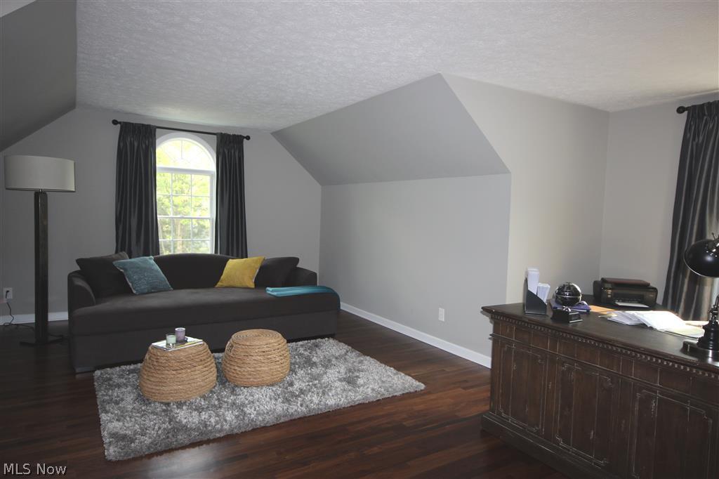 Foxchase Hills - Residential