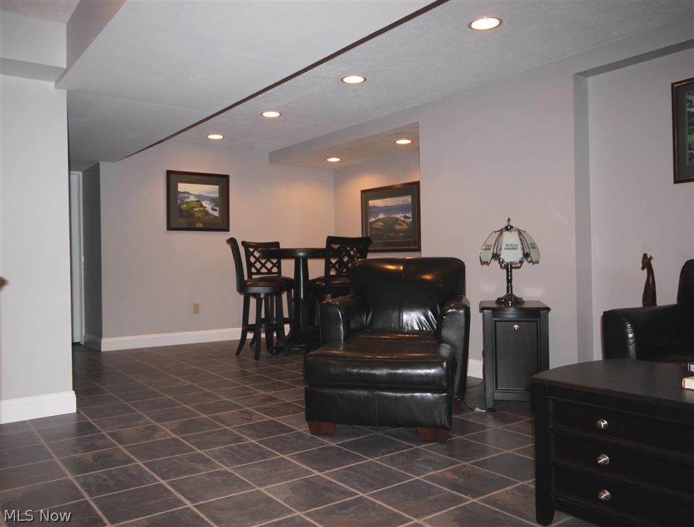 Foxchase Hills - Residential