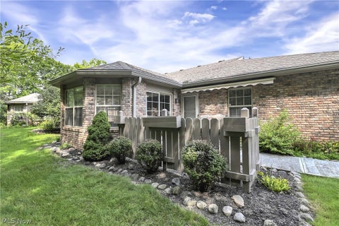 Tiny photo for 2870 Shakespeare Lane, Avon, OH 44011 (MLS # 5237994)