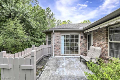 Tiny photo for 2870 Shakespeare Lane, Avon, OH 44011 (MLS # 5237994)