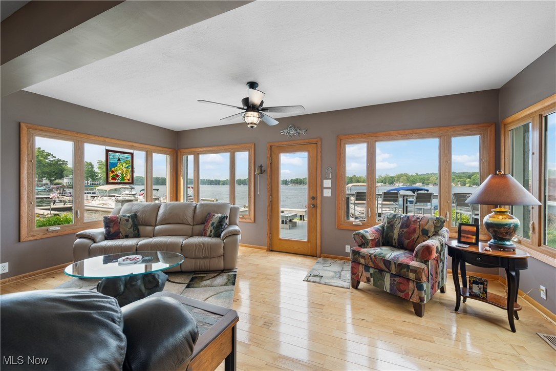 Caston - Residential