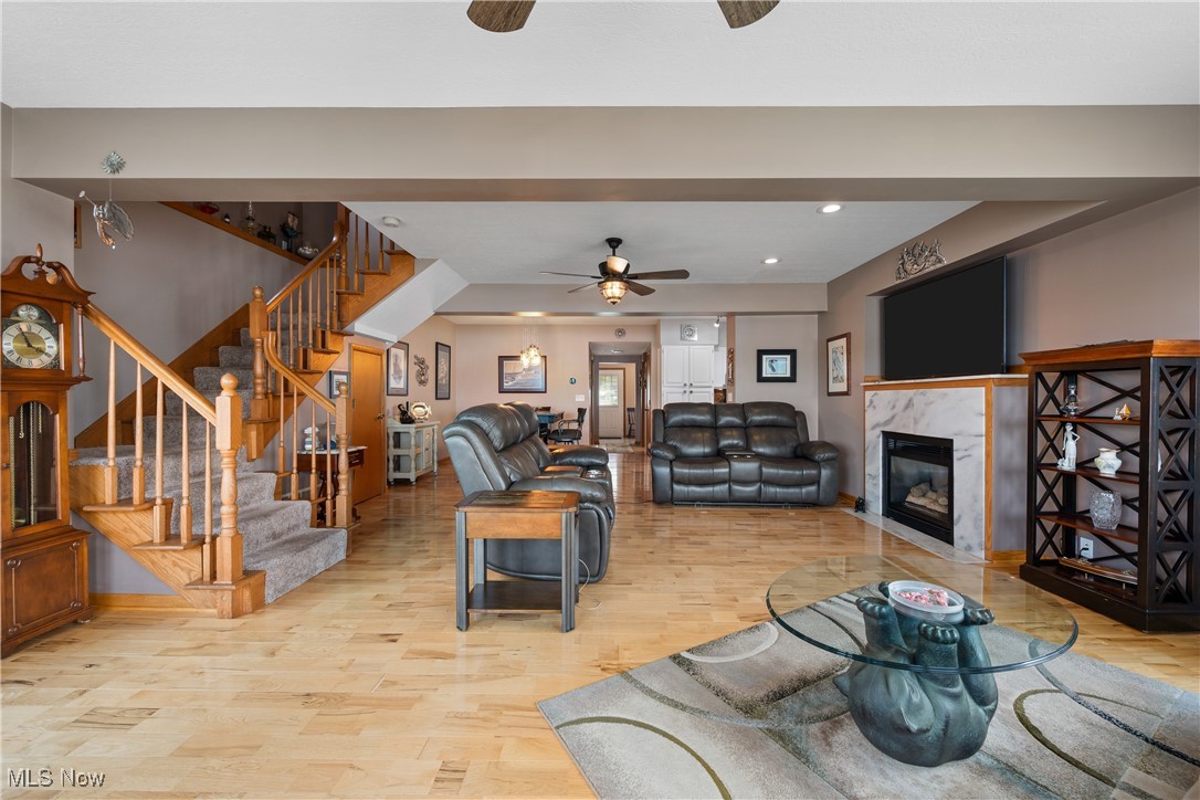 Caston - Residential