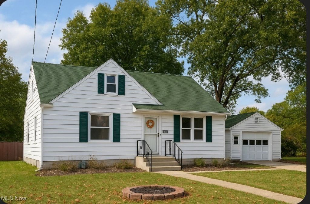 Photo of 3427 Crehore Street, Lorain, OH 44052 (MLS # 5167456)