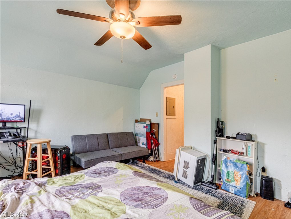 Wph - Residential Income