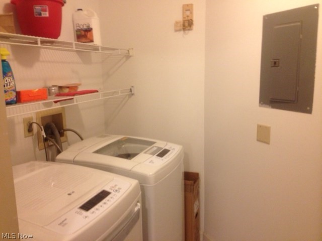 Fox Hol/Woodhawk Condo Ph #1 - Residential