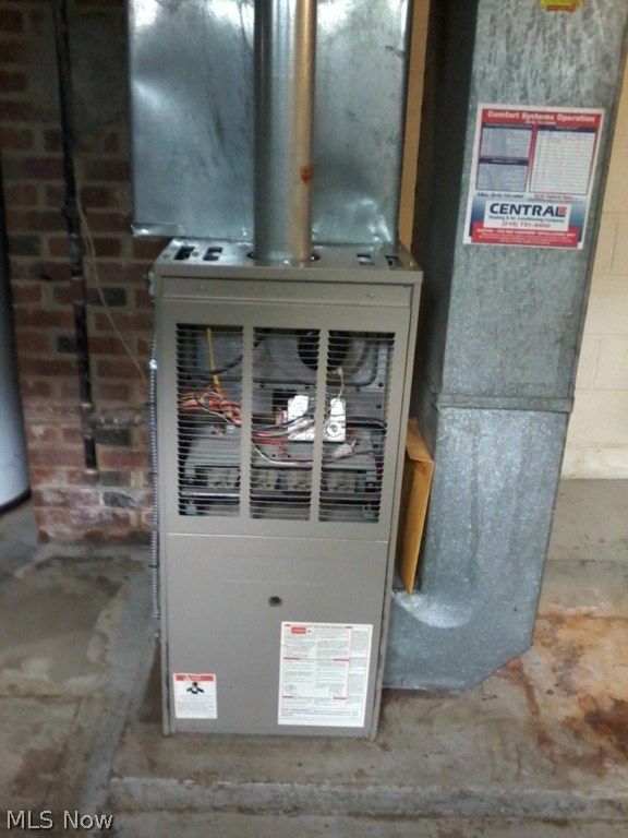 Zane R & Virjean Tollis Falls - Residential