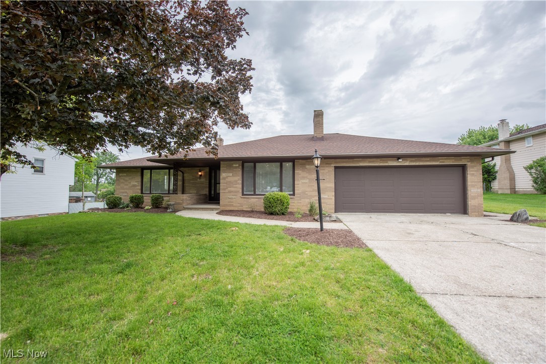 10015 Vista Drive, North Royalton, Ohio image 1