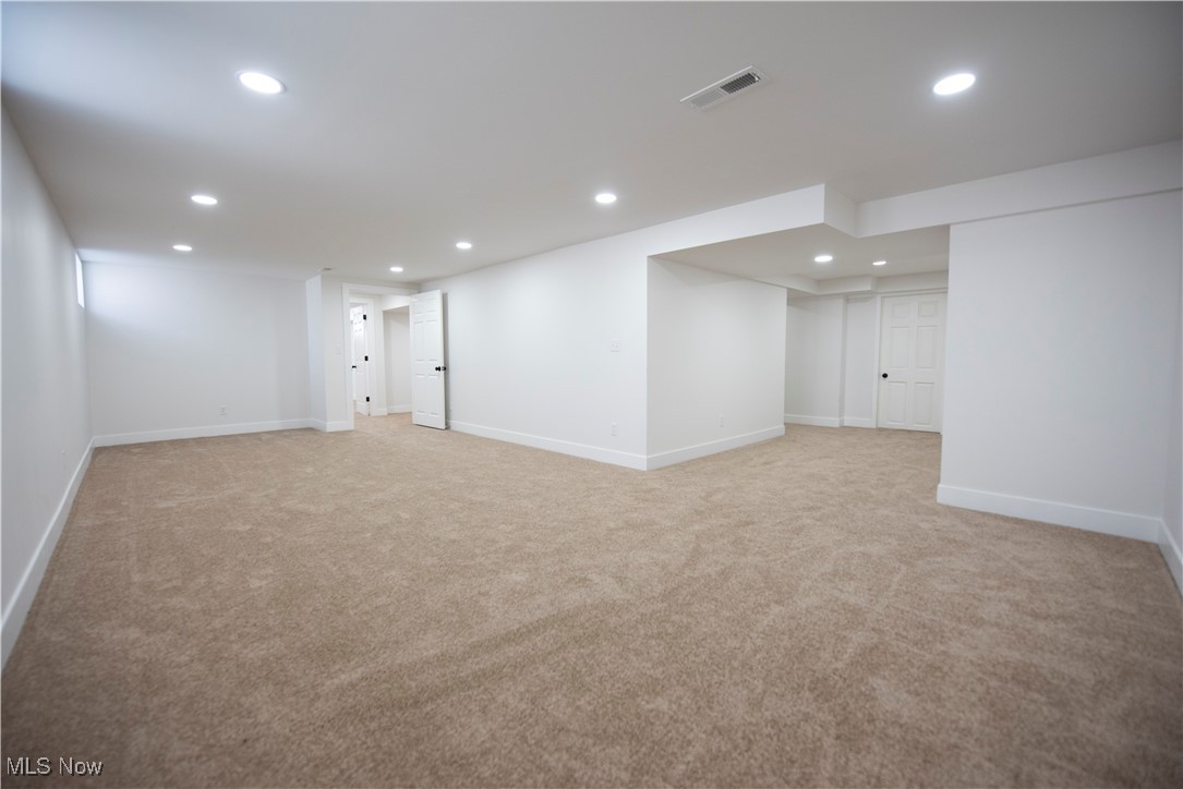 10015 Vista Drive, North Royalton, Ohio image 42