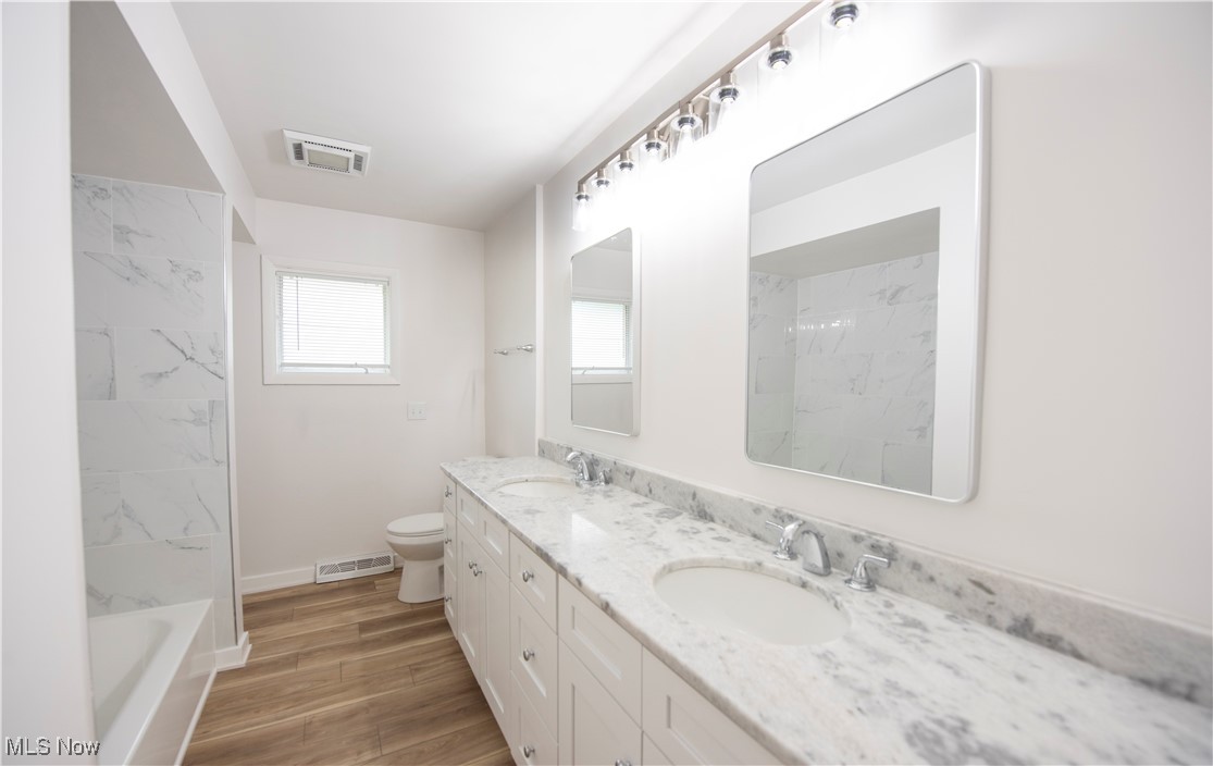 10015 Vista Drive, North Royalton, Ohio image 33