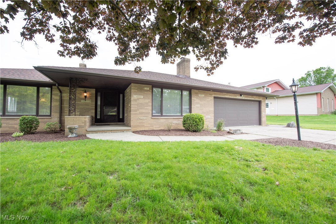 10015 Vista Drive, North Royalton, Ohio image 2