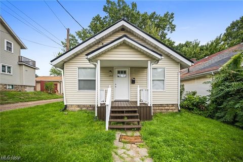 Homes For Sale - 1517 16th Street<br/> Stark County, Canton, OH 44705