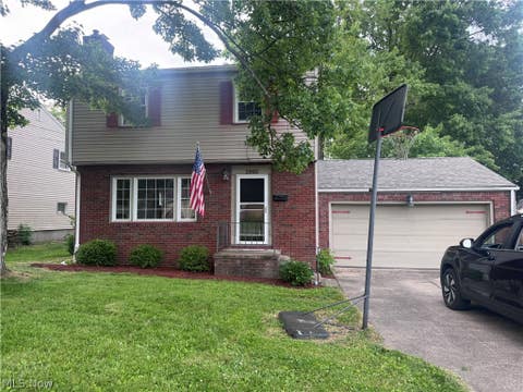 Homes For Rent - 2992 Eldora Drive<br/> Youngstown, OH 44511