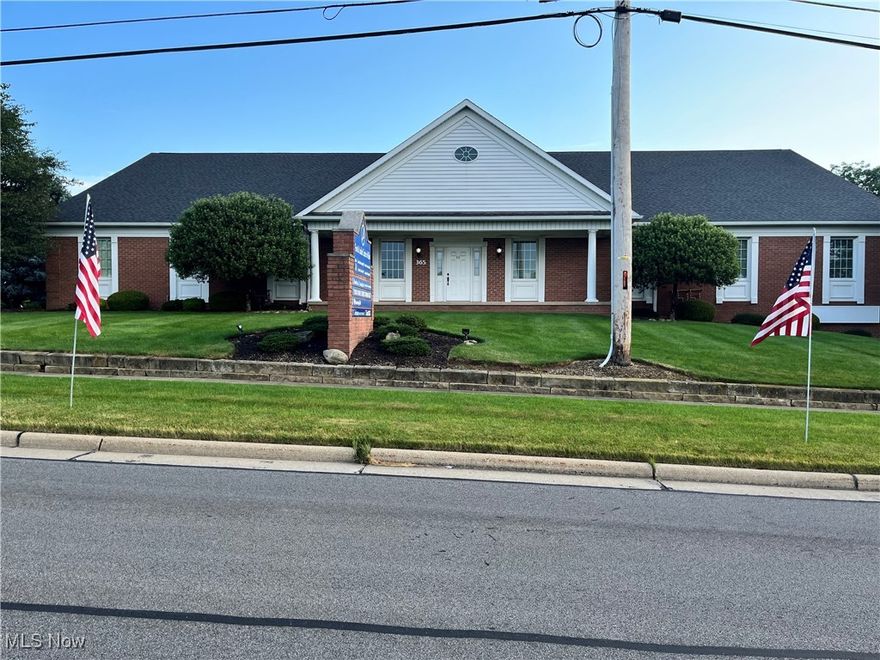 2 very nice units. First floor unit-2,165 sq ft has a waiting room. Separate entrance would be ideal for medical set up. $3,000.00/month. The 2,040 sq ft lower level is also set up for medical use. It has 6 exam rooms, a kitchen, a conference room, a waiting room and own restrooms. $1,700.00/month.