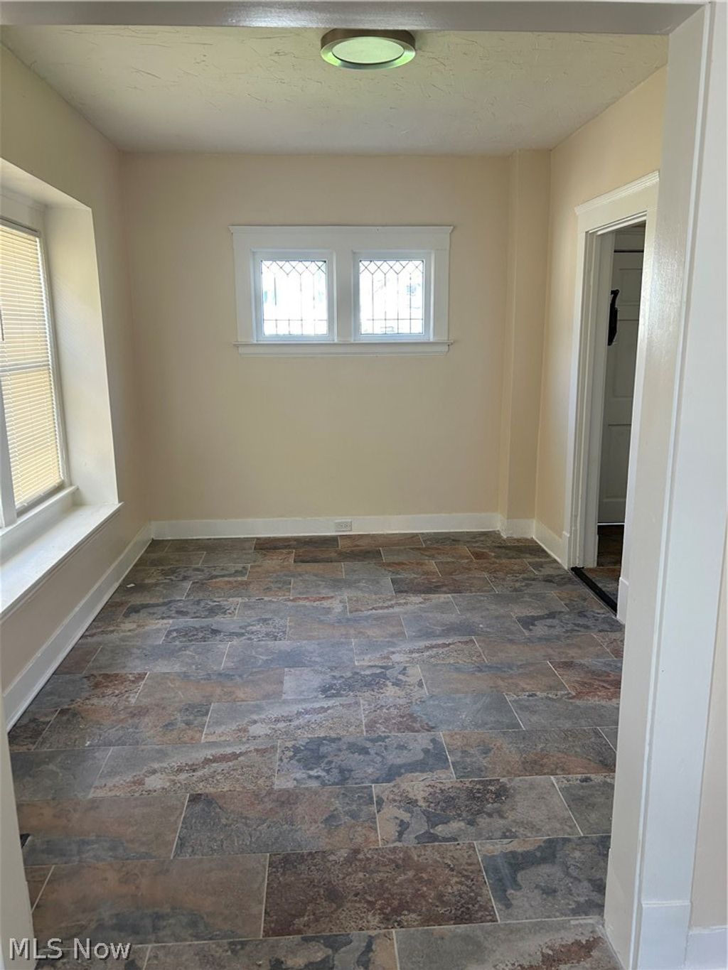 Photo of 3120 Saratoga Avenue, Cleveland, OH 44109 (MLS # 5199968)