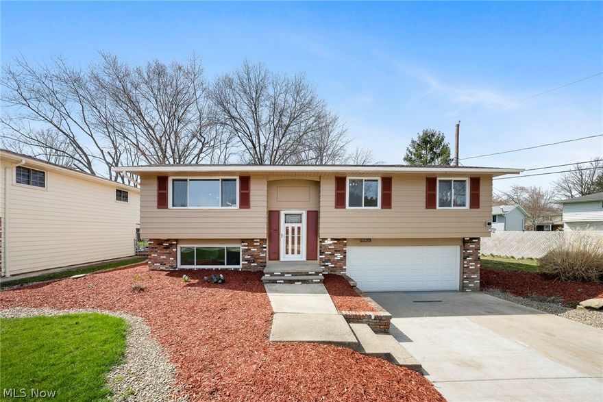 Welcome home to Shawnee! Located in a quiet corner of Bedford near Tinkers Creek this split level home has been
beautifully updated for you. It features 2 bedrooms plus a master with vaulted ceilings, a finished basement and a
fridge that makes round ice cubes! Its been completed with quartz countertops, brand new Stainless appliances and
modern black accents throughout. Off the kitchen is a newly constructed enclosed sun porch- perfect for all of ohio's
seasons. It overlooks the large backyard that is fully fenced in. You can truly live care-free here since it comes with all
new mechanicals, windows and a brand new roof. We all know how the market is so don't wait too long to schedule
your showing.