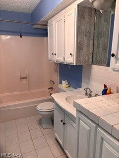Tiny photo for 2331 E Market Street #318, Akron, OH 44312 (MLS # 5205575)