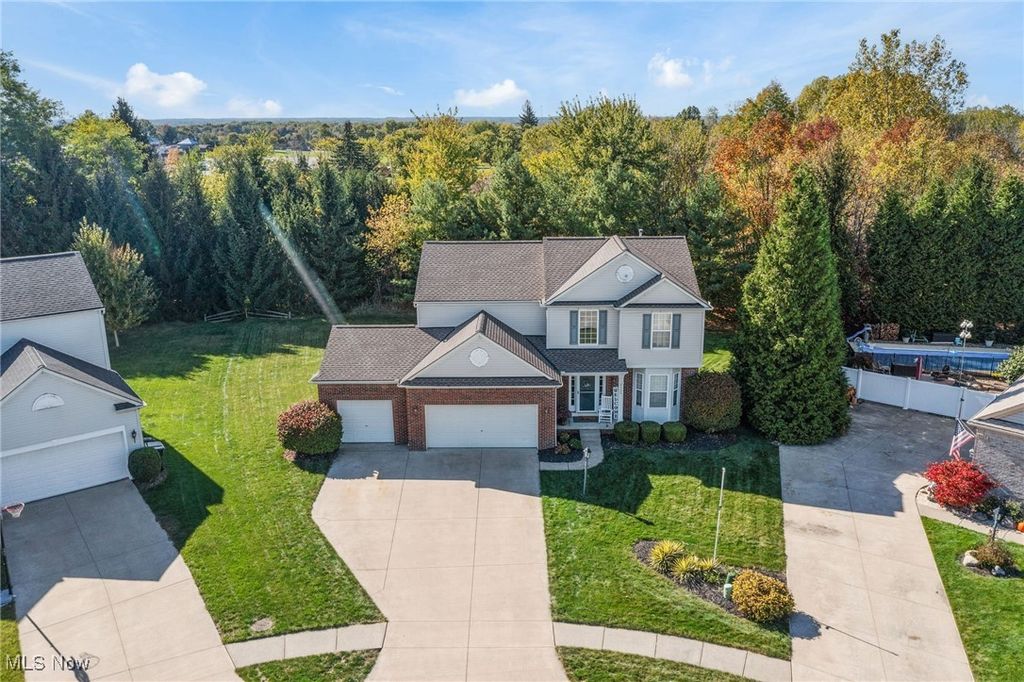 Photo of 4900 Salton Drive, Brunswick, OH 44212 (MLS # 5168117)