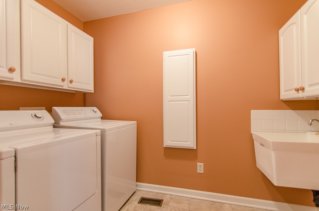 North Point at Hunters Crossing - Residential