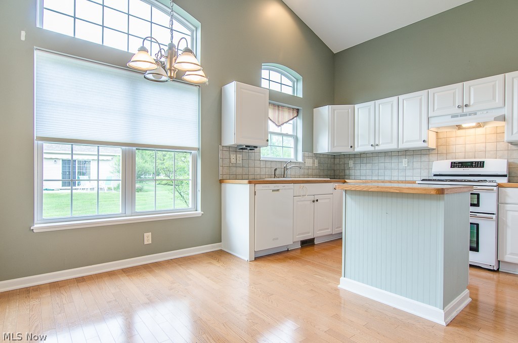 North Point at Hunters Crossing - Residential