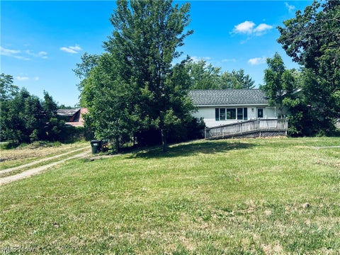 Photo for 7307 Euclid Chardon Road