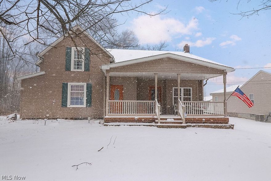 Welcome home to this beautifully updated home!  The Great room is huge with hardwood floors and perfect for entertaining!  The kitchen is updated with soft close cabinets, granite counter tops, and newer appliances.  Second living area has a bedroom off of it that could be used as a 1st floor Master and a Full Bathroom is located around the corner.  Laundry Room are also located on the 1st floor for easy access. On the second floor you will find a large loft with additional closet space and new laminate flooring.  Master Bedroom has vaulted ceilings, his & her closets, and a gas fireplace.  2nd Floor Bathroom has been completely renovated in 2017.  3rd bedroom is located upstairs as well and all carpet in home was replaced in 2018. Septic 2012.  Out front you can enjoy the nice covered porch or out back you can enjoy the peacefulness of your wooded view.  Make your appointment today!