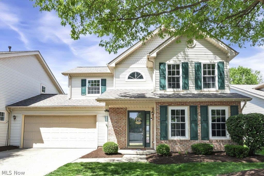 Photo of 6804 Meadow Lane, Middleburg Heights, OH 44130 (MLS # 5216234)