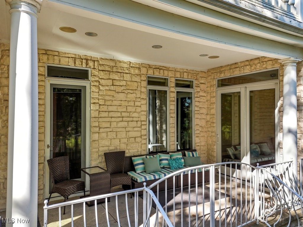 Highland Heights, Ohio 44143, United States, 4 Bedrooms Bedrooms, ,6 BathroomsBathrooms,Residential,Active,224510