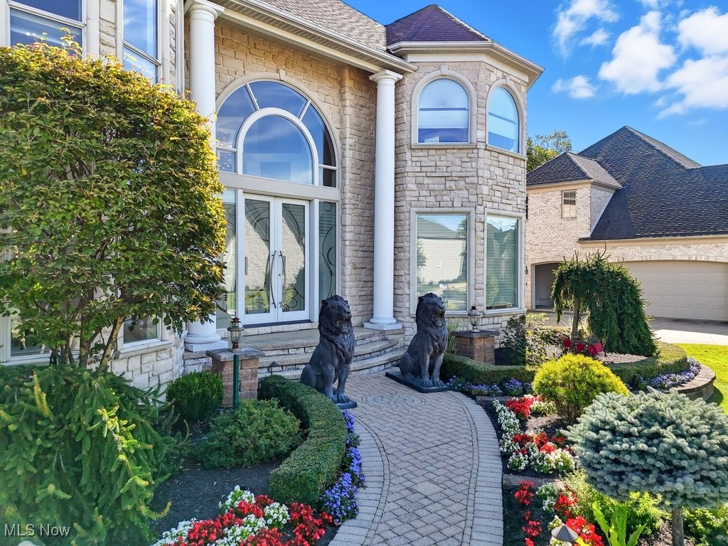 Highland Heights, Ohio 44143, United States, 4 Bedrooms Bedrooms, ,6 BathroomsBathrooms,Residential,Active,224510