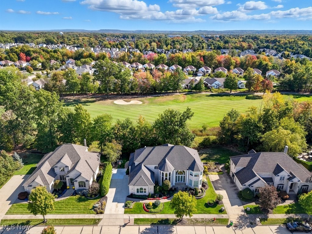 Highland Heights, Ohio 44143, United States, 4 Bedrooms Bedrooms, ,6 BathroomsBathrooms,Residential,Active,224510