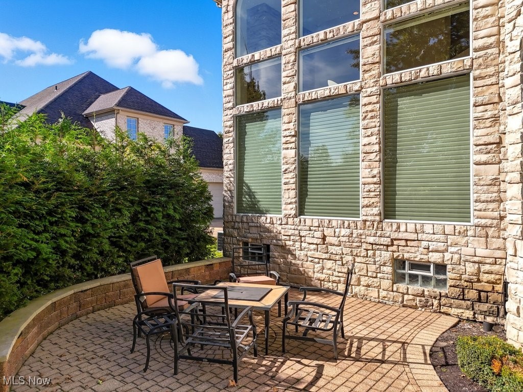 Highland Heights, Ohio 44143, United States, 4 Bedrooms Bedrooms, ,6 BathroomsBathrooms,Residential,Active,224510