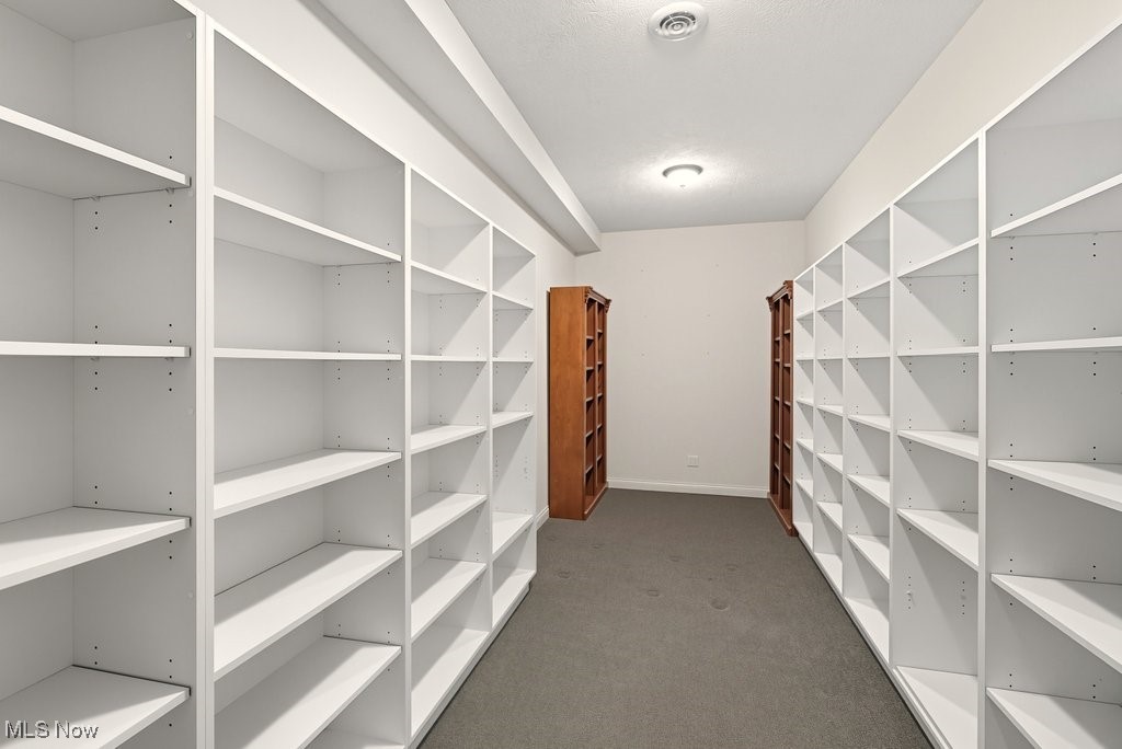 Highland Heights, Ohio 44143, United States, 4 Bedrooms Bedrooms, ,6 BathroomsBathrooms,Residential,Active,224510