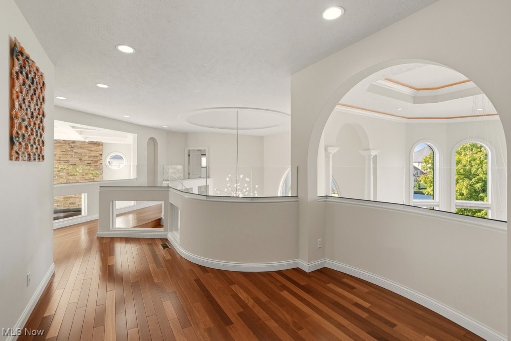 Highland Heights, Ohio 44143, United States, 4 Bedrooms Bedrooms, ,6 BathroomsBathrooms,Residential,Active,224510