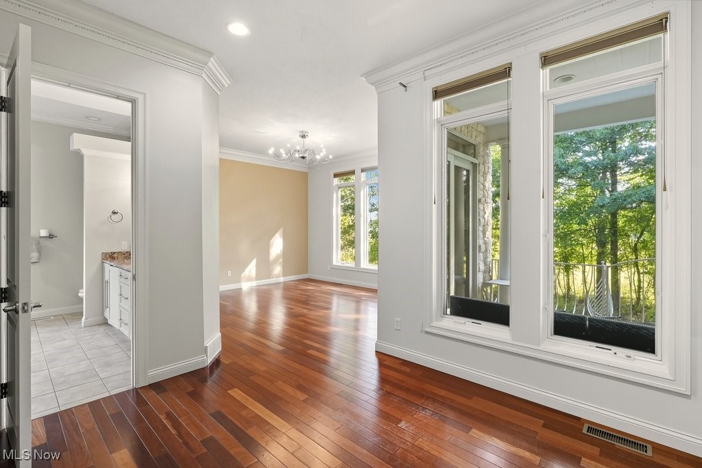 Highland Heights, Ohio 44143, United States, 4 Bedrooms Bedrooms, ,6 BathroomsBathrooms,Residential,Active,224510