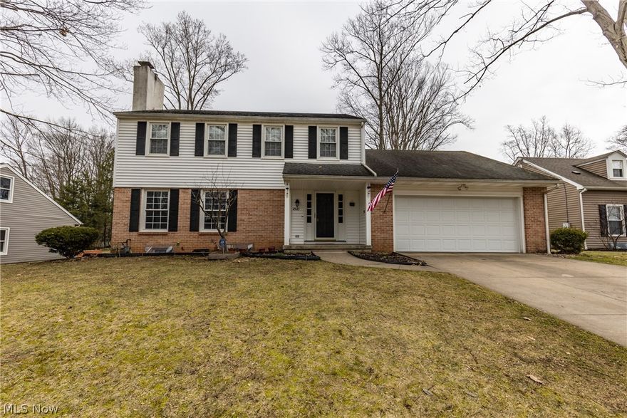 This Wonderful house is very spacious and cozy possessing 4 Bedrooms and 3 Bath Located in Woodridge School Districts have tons of Updates:Brand New AC 2021,Furnace 2012,Freshly painted all over the house,Brand New Countertop in the Kitchen,Partially Finished basement,Garage Door replaced 2021,Fully Fenced all around the Backyard,Amazing space for kids to play and hang out, Nature stone in the attached Garrage .Roof is approx. 20 years with 40 year shingle,Seller is also Leaving Washer and Dryer to the New Home Buyer.Call your favourite Realtor to make this place your sweet home.