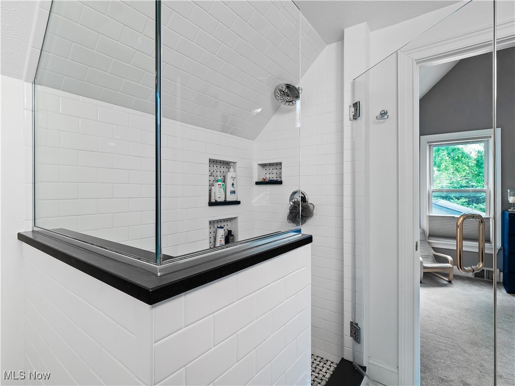 6213 W Clinton Avenue, Cleveland, Ohio image 30