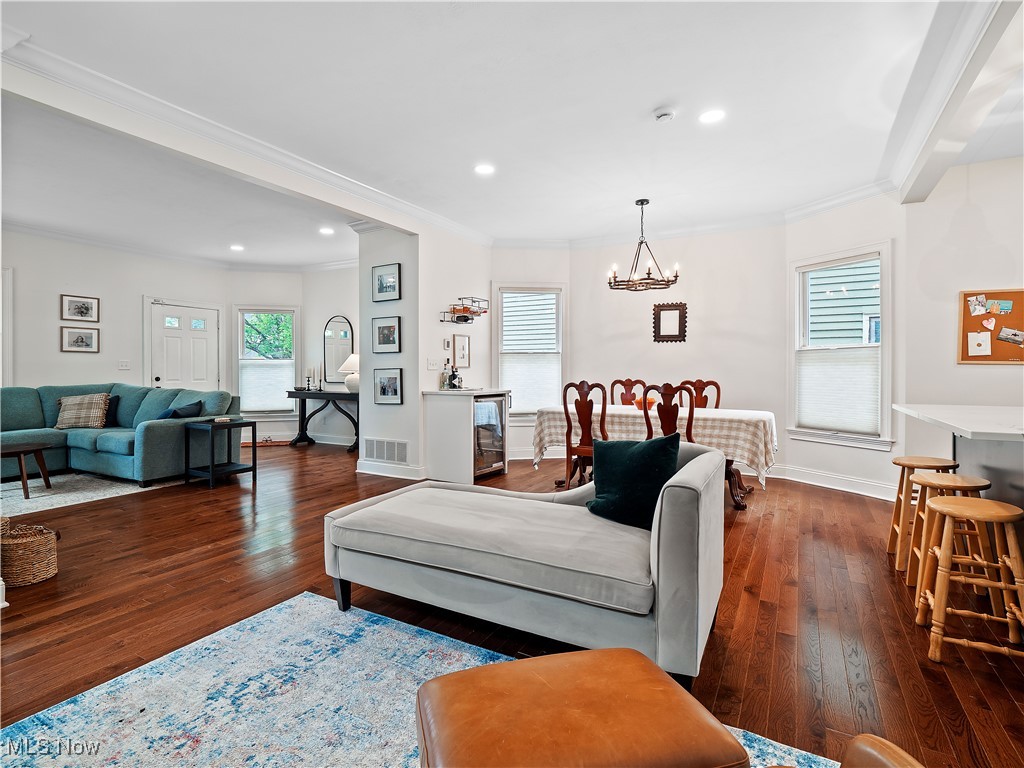 6213 W Clinton Avenue, Cleveland, Ohio image 10