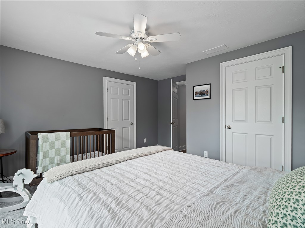 6213 W Clinton Avenue, Cleveland, Ohio image 32