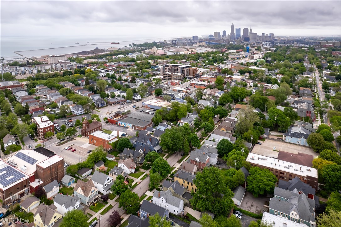 6213 W Clinton Avenue, Cleveland, Ohio image 47