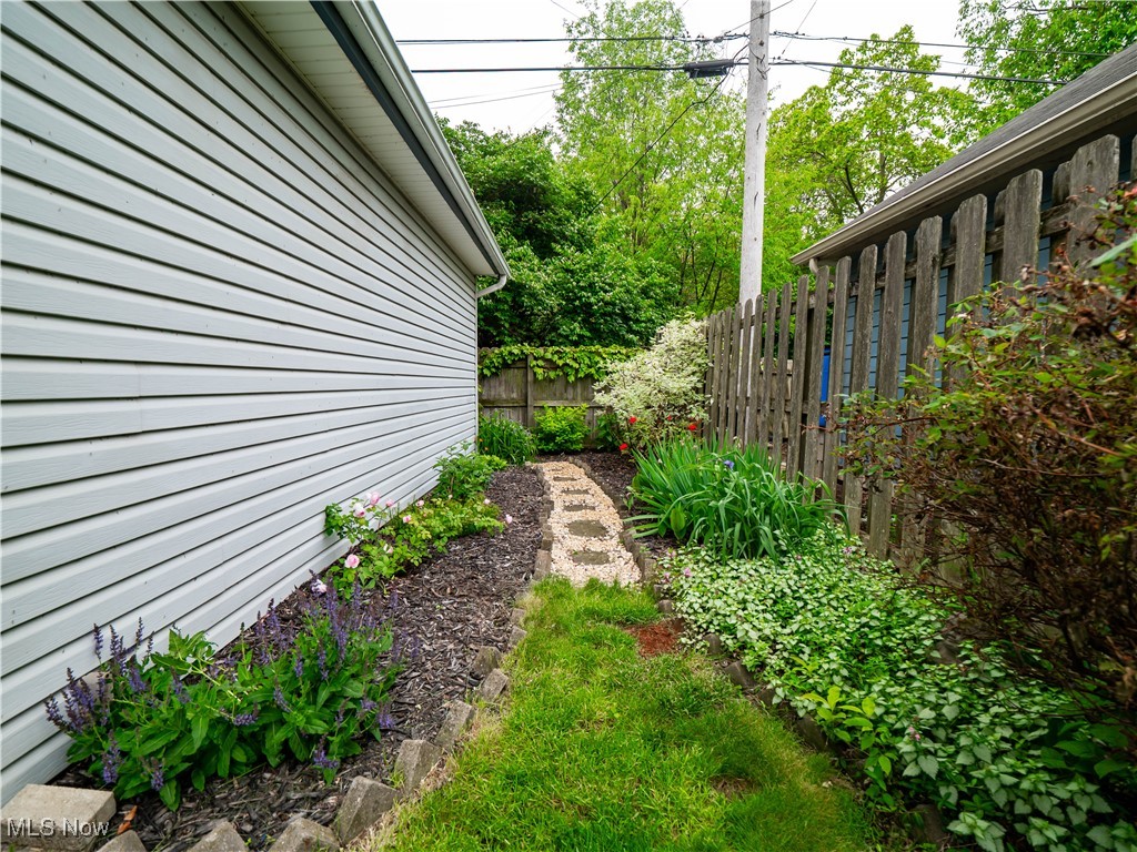 6213 W Clinton Avenue, Cleveland, Ohio image 41